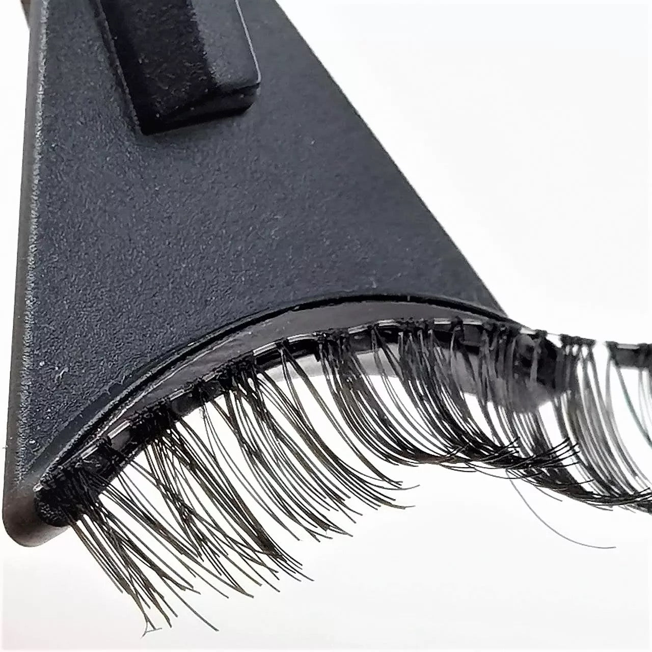 SuperLash ™ - Magnetic False Eyelashes 